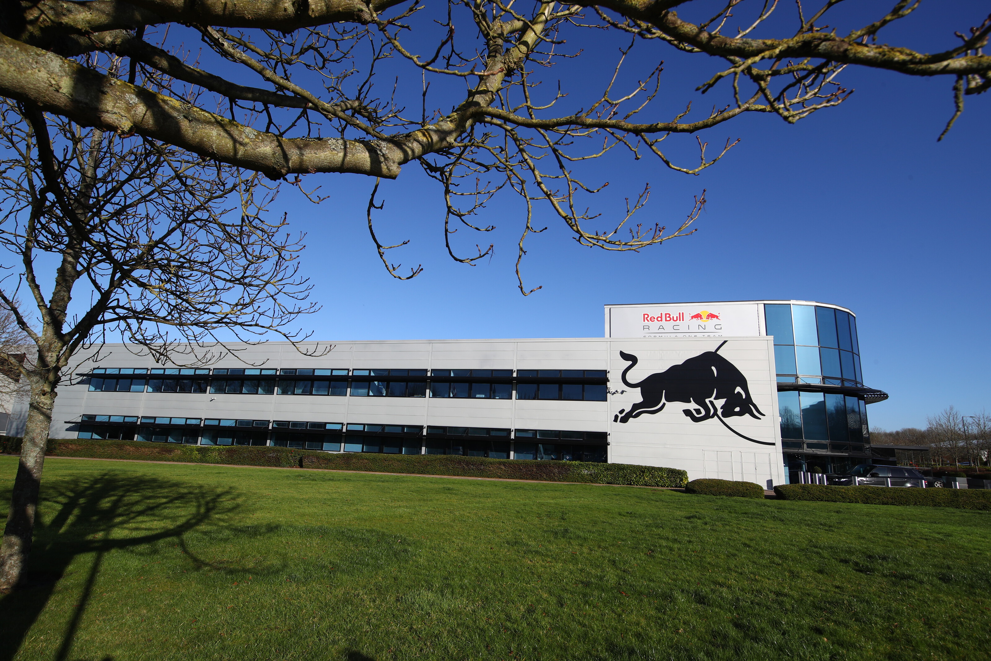 Manufacturing Management Atlas Copco To Provide Tools For Red Bull